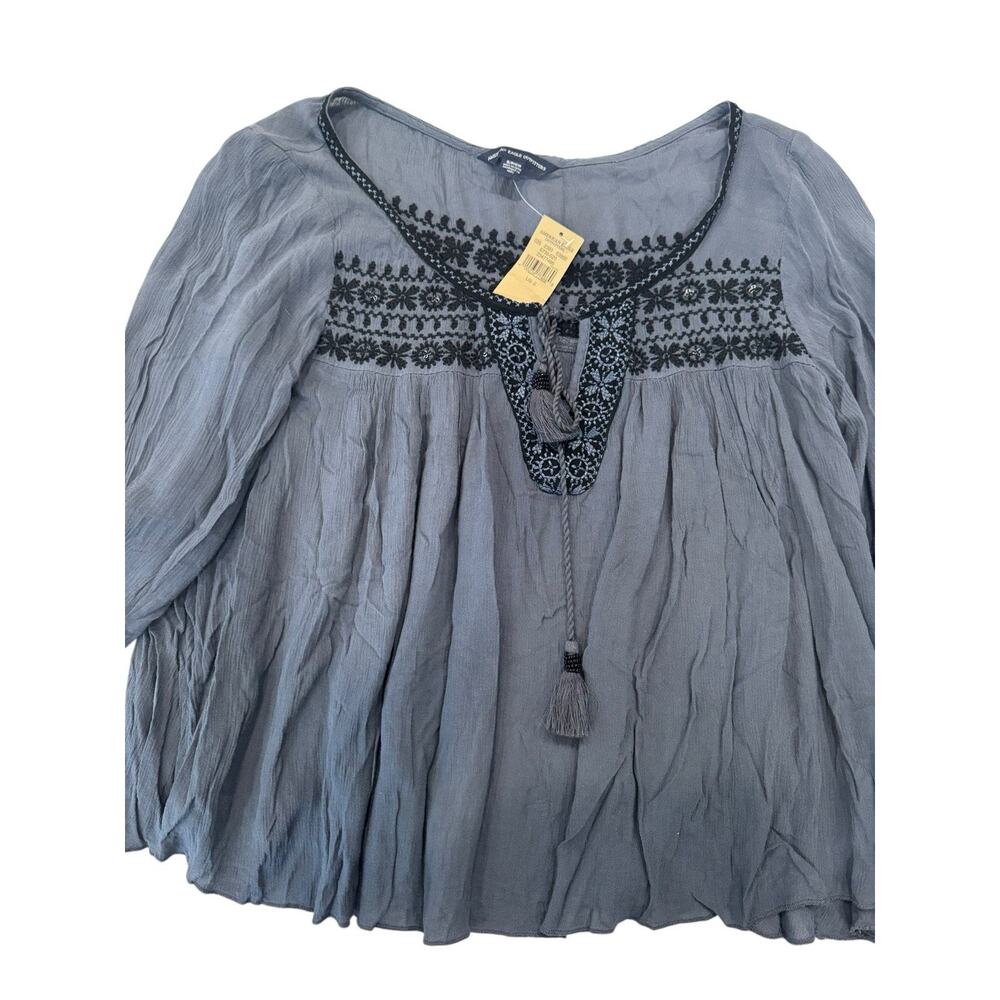 American Eagle Outfitters Gray Embroidered Peasant Blouse